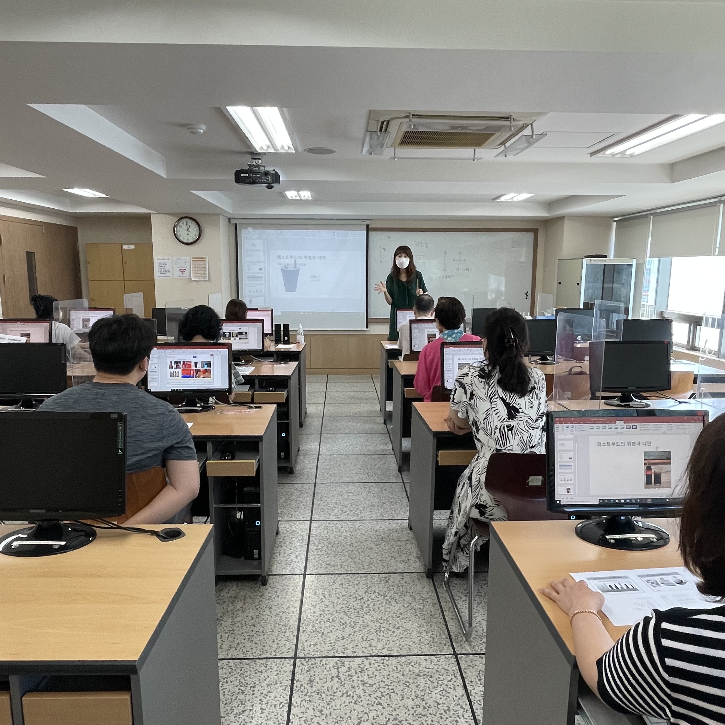 해운대여성인력개발센터 - 스..